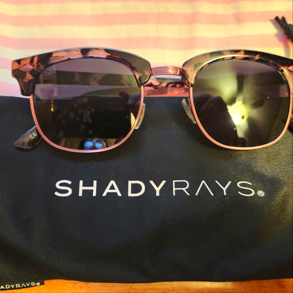 Shady Rays Oakmont sunglasses